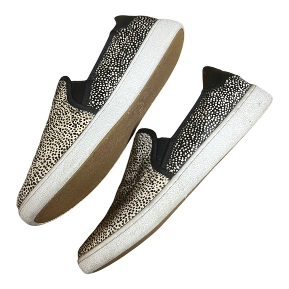 Ugg Cas Exotic Calf Hair Slip On Sneaker 9 Animal Print - Picture 2 of 5